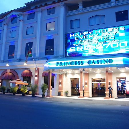 Ramada By Wyndham Princess Paramaribo Exterior photo