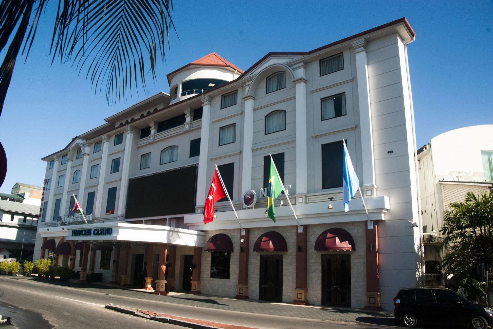 Ramada By Wyndham Princess Paramaribo Exterior photo